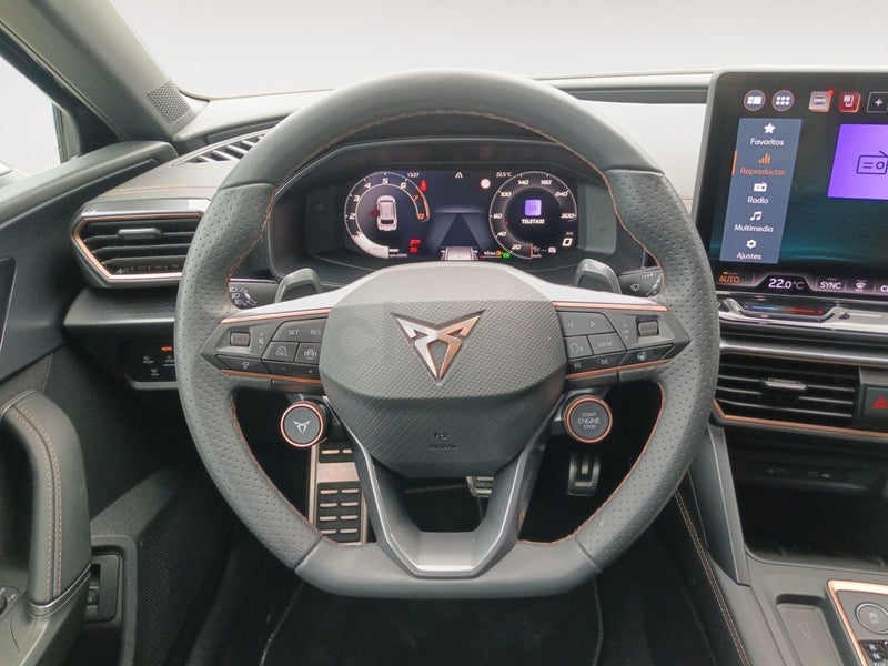 Cupra León 2024 — photo 7