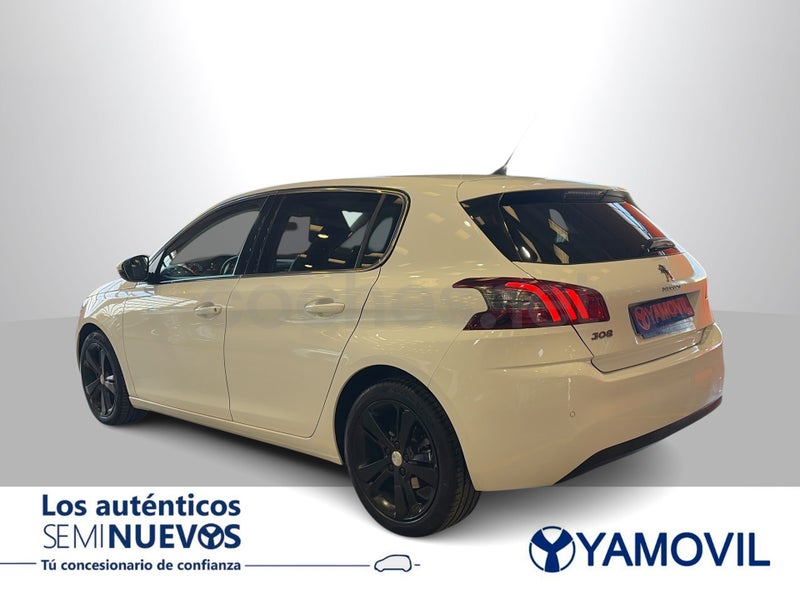 Peugeot 308 2019 — photo 5