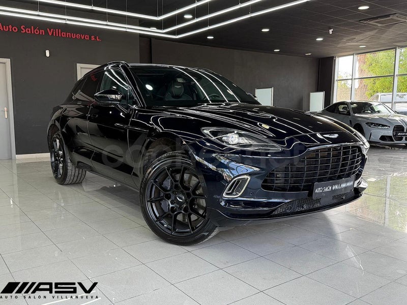 Aston Martin Dbx 2021