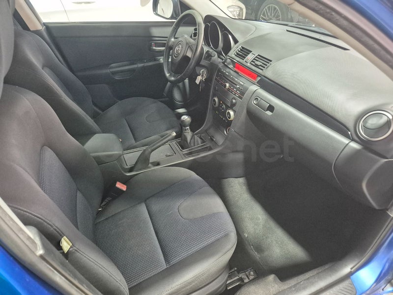 Mazda Mazda3 2005 — photo 4