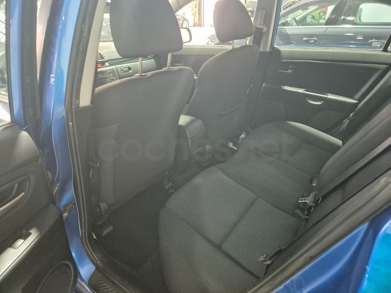 Mazda Mazda3 2005 — photo 6