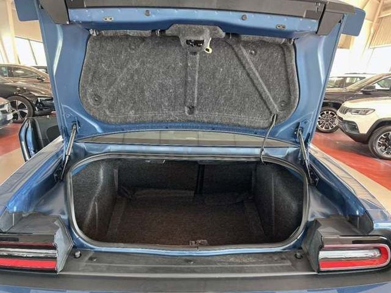 Dodge Challenger 2023 — photo 6