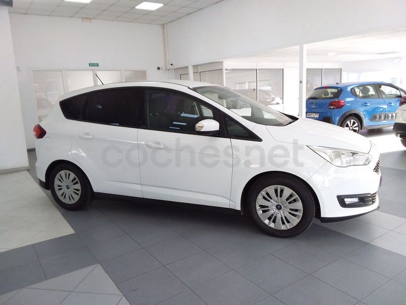 Ford C-max 2019 — photo 3