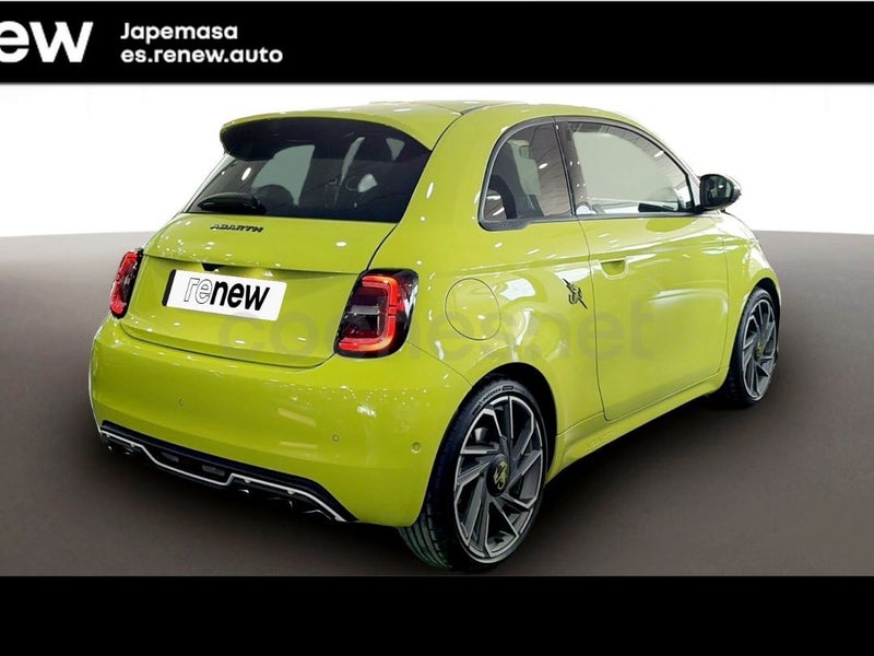 Abarth 500 2025 — photo 2