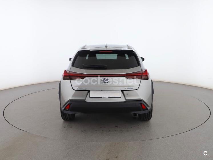 Lexus Ux 2019 — photo 2