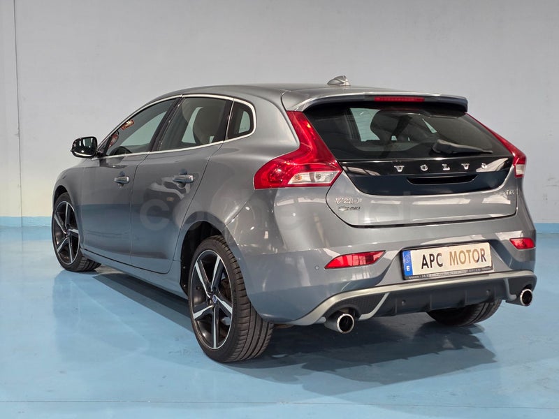 Volvo V40 2014 — photo 6