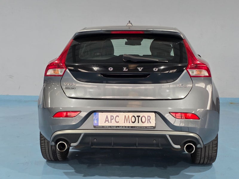 Volvo V40 2014 — photo 7