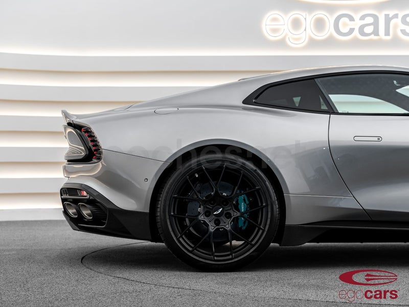 Aston Martin Vanquish 2025 — photo 5