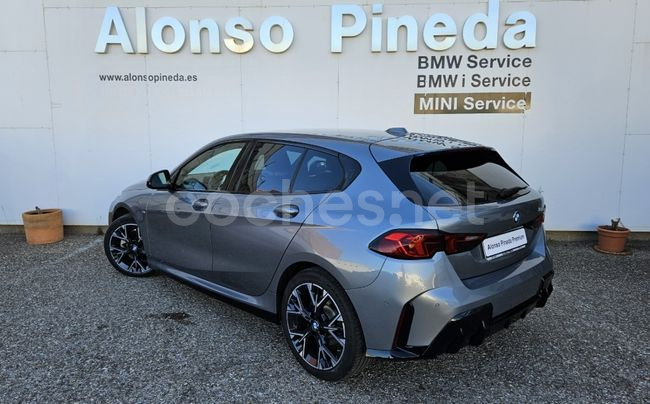 Bmw Serie 1 2024 — photo 7