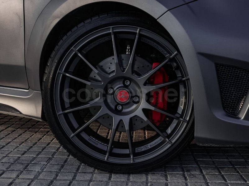 Abarth 500 2018 — photo 2