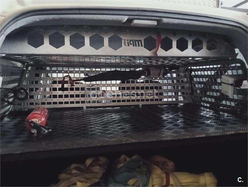 Toyota Land Cruiser 90 1999 — photo 5