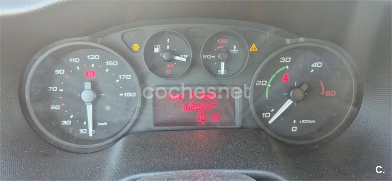 Iveco Daily 2002 — photo 4