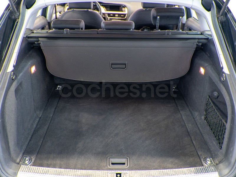 Audi A4 2015 — photo 7