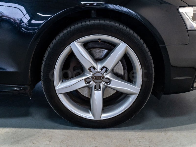 Audi A4 2015 — photo 8