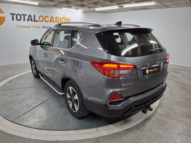 Ssangyong Rexton 2019 — photo 3