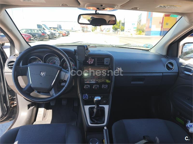 Dodge Caliber 2011 — photo 7
