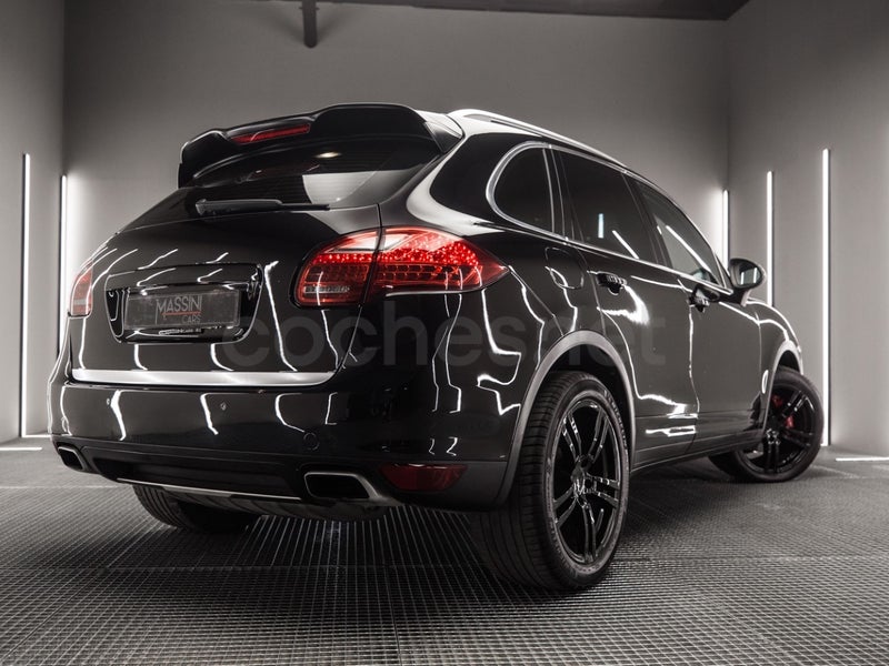 Porsche Cayenne 2013 — photo 7