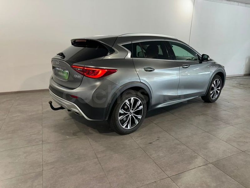Infiniti Qx30 2019 — photo 4