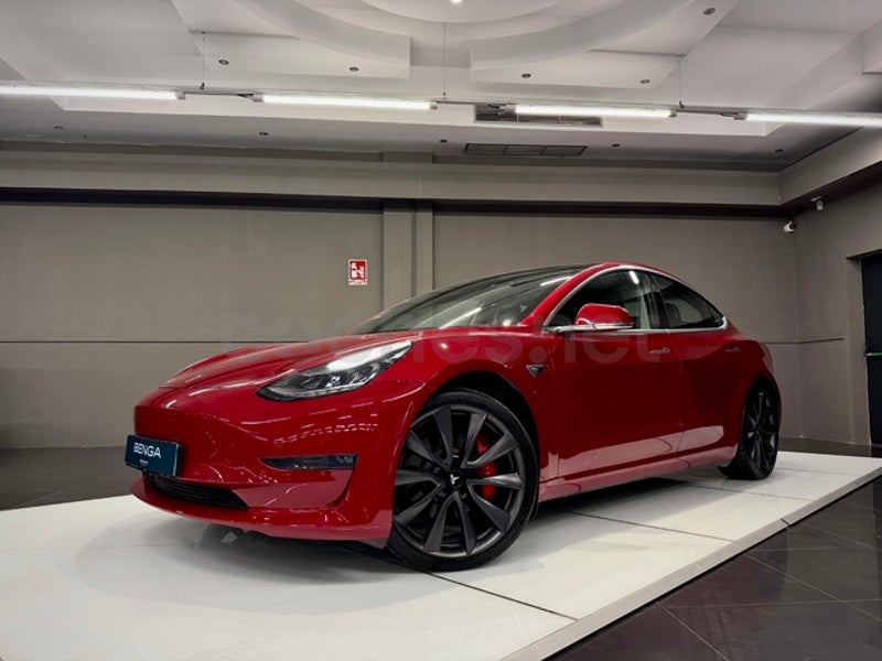 Tesla Model 3 2020