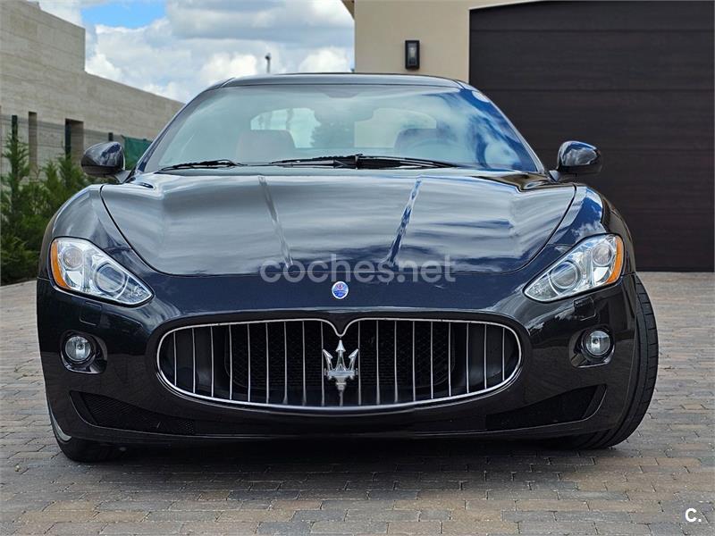 Maserati Granturismo 2010 — photo 2