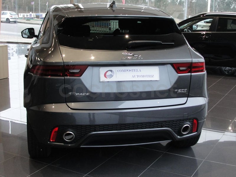Jaguar E-pace 2019 — photo 5