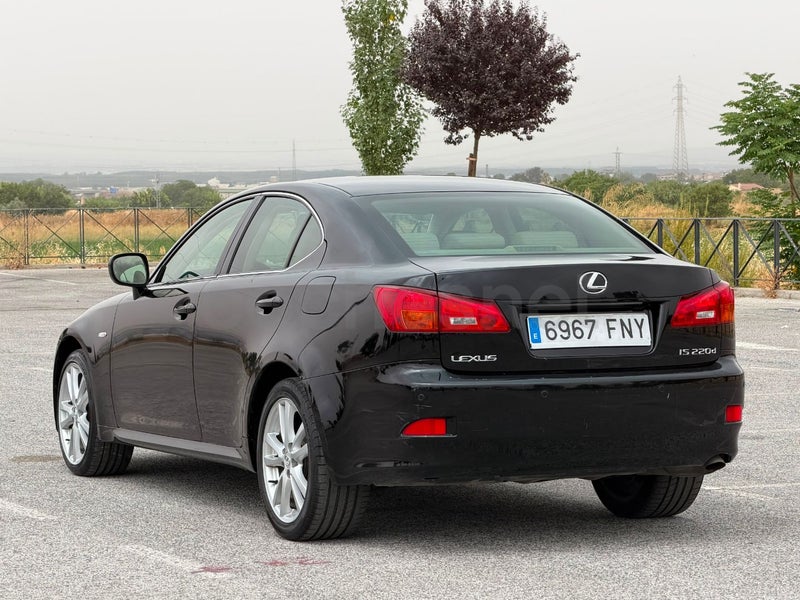 Lexus Is220d 2007 — photo 4