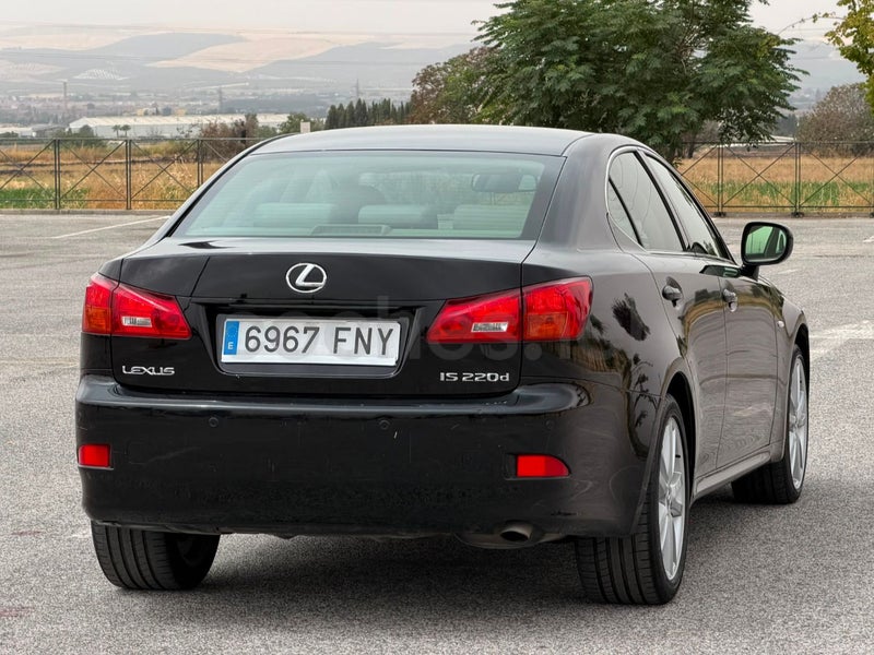 Lexus Is220d 2007 — photo 7