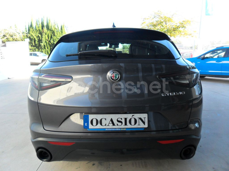 Alfa Romeo Stelvio 2023 — photo 5