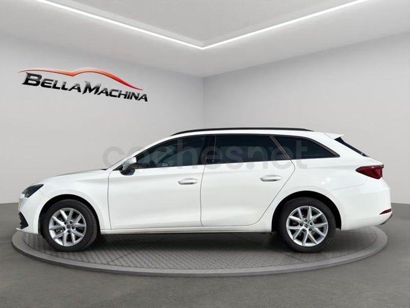 Seat León 2022 — photo 2