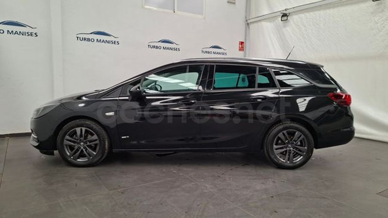 Opel Astra 2022 — photo 3