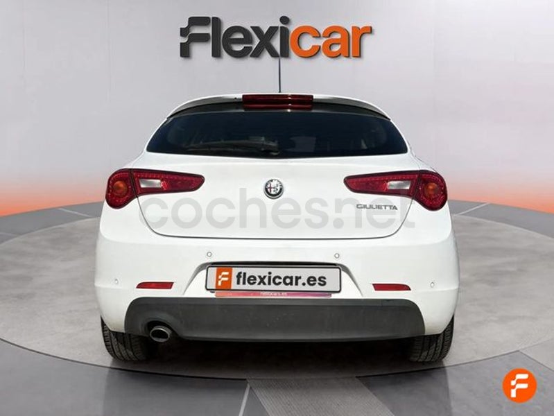 Alfa Romeo Giulietta 2019 — photo 7