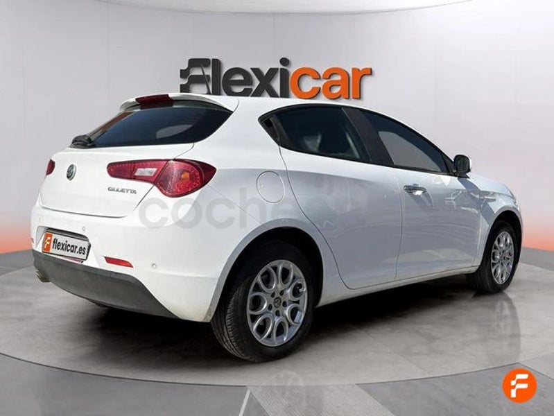 Alfa Romeo Giulietta 2019 — photo 8