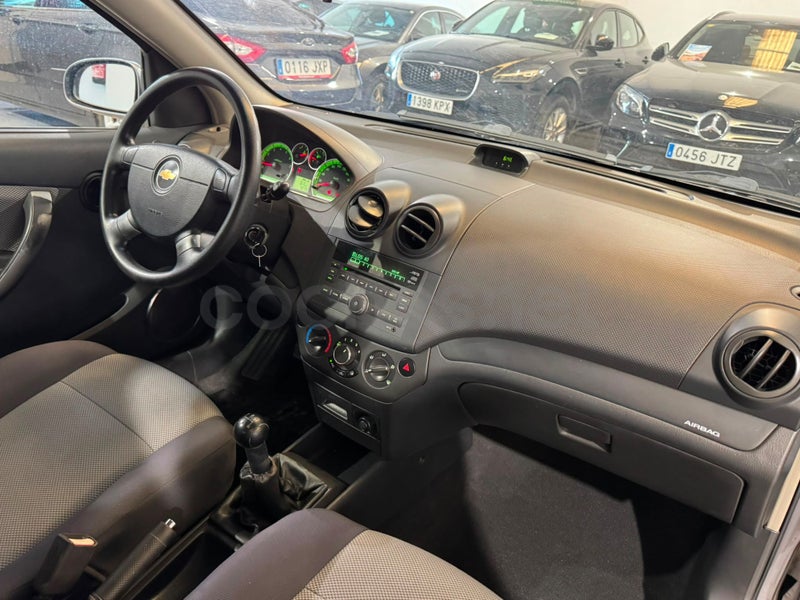 Chevrolet Aveo 2009 — photo 4