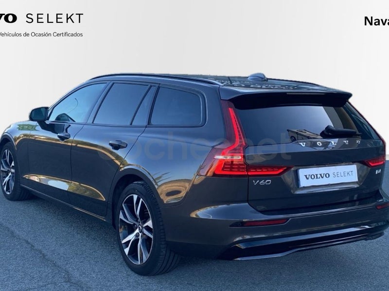 Volvo V60 2023 — photo 4