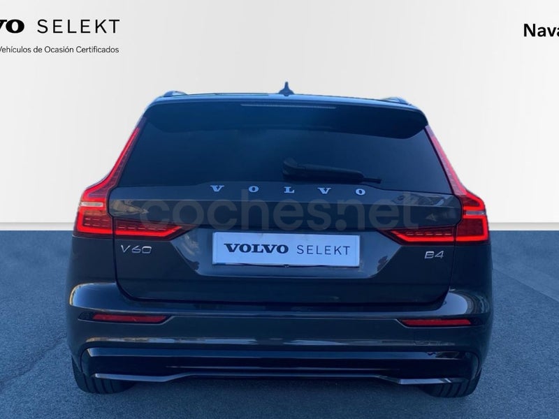 Volvo V60 2023 — photo 6