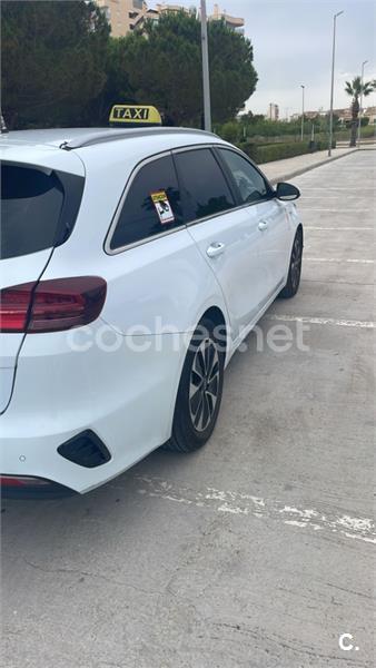 Kia Ceed Tourer 2025 — photo 3