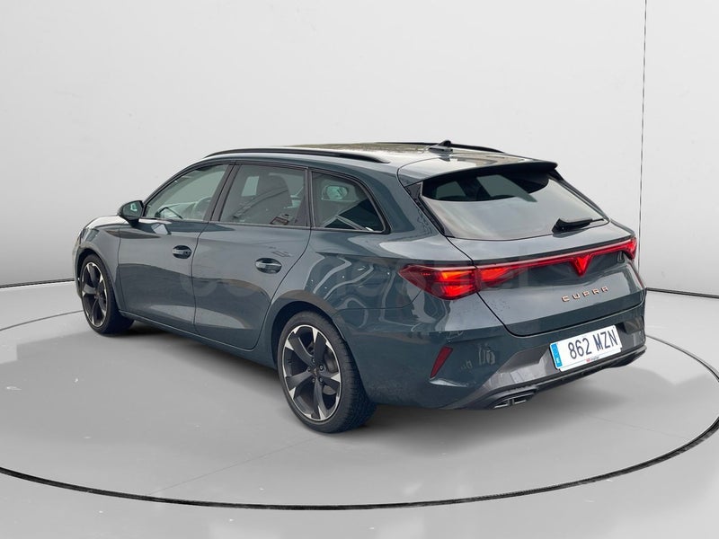 Cupra León 2025 — photo 4