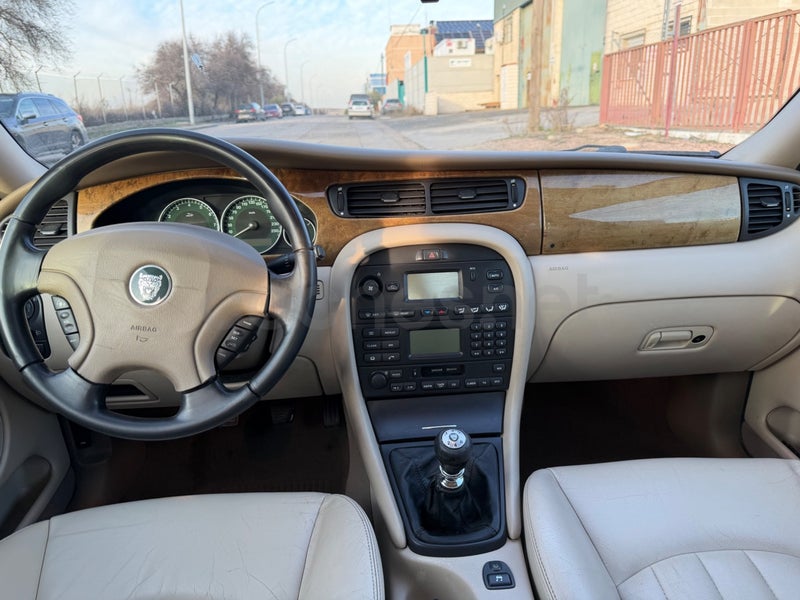 Jaguar X-type 2002 — photo 3