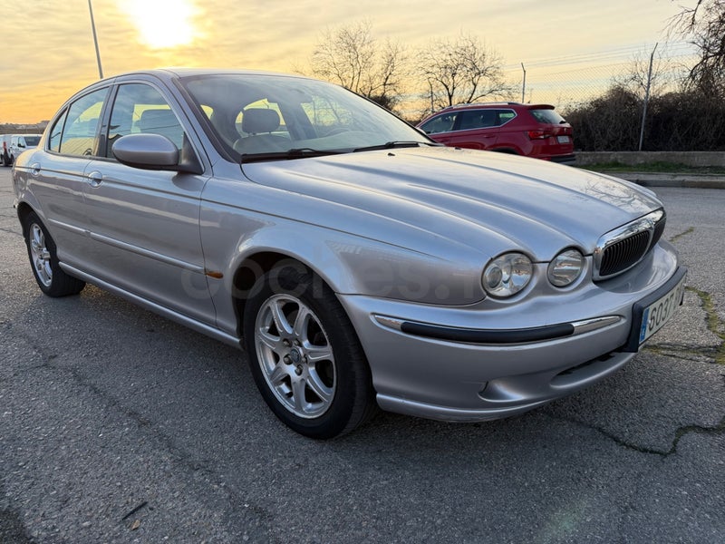 Jaguar X-type 2002 — photo 7
