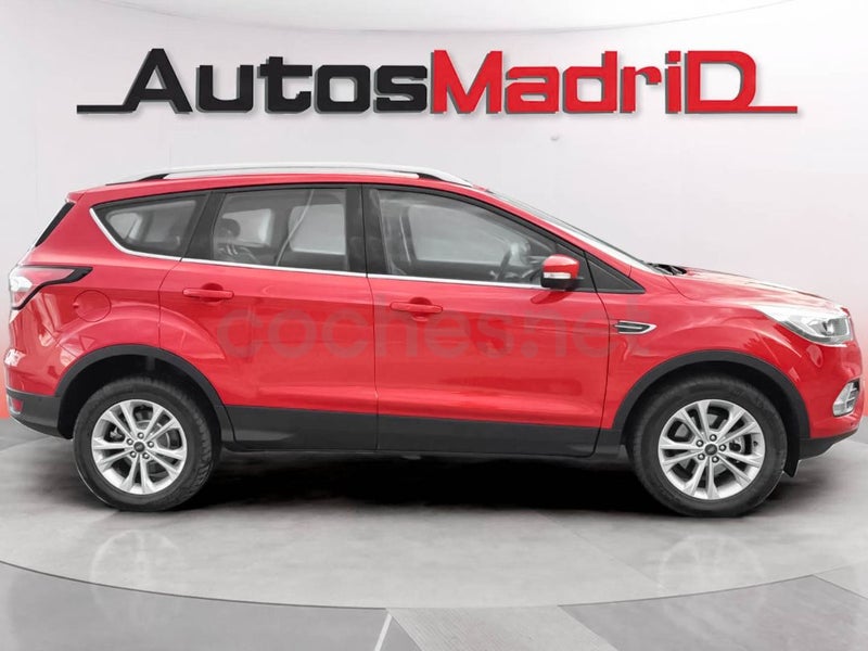 Ford Kuga 2019 — photo 8