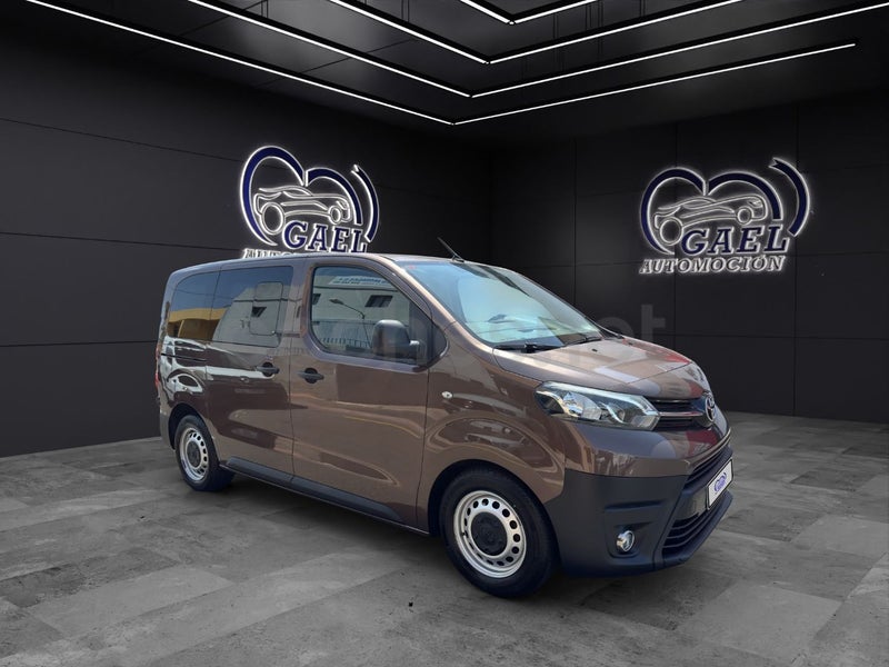 Toyota Proace Verso 2017
