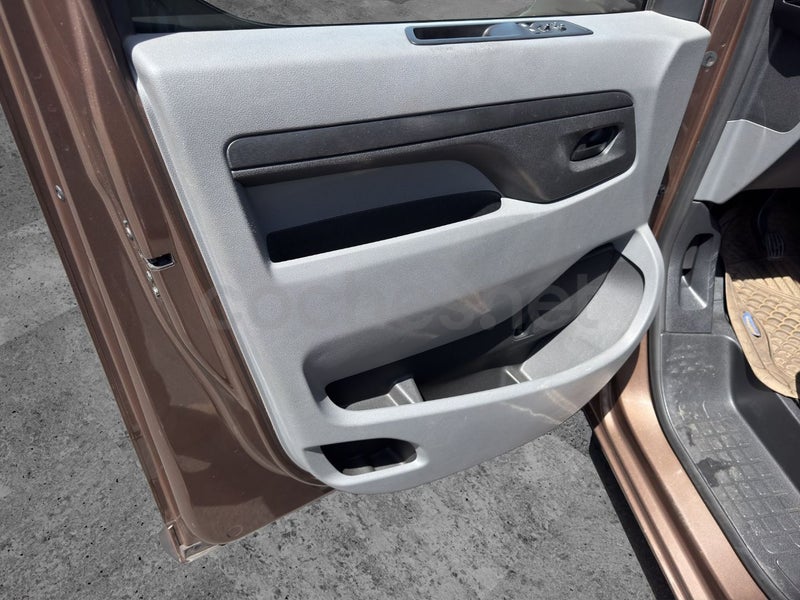 Toyota Proace Verso 2017 — photo 8
