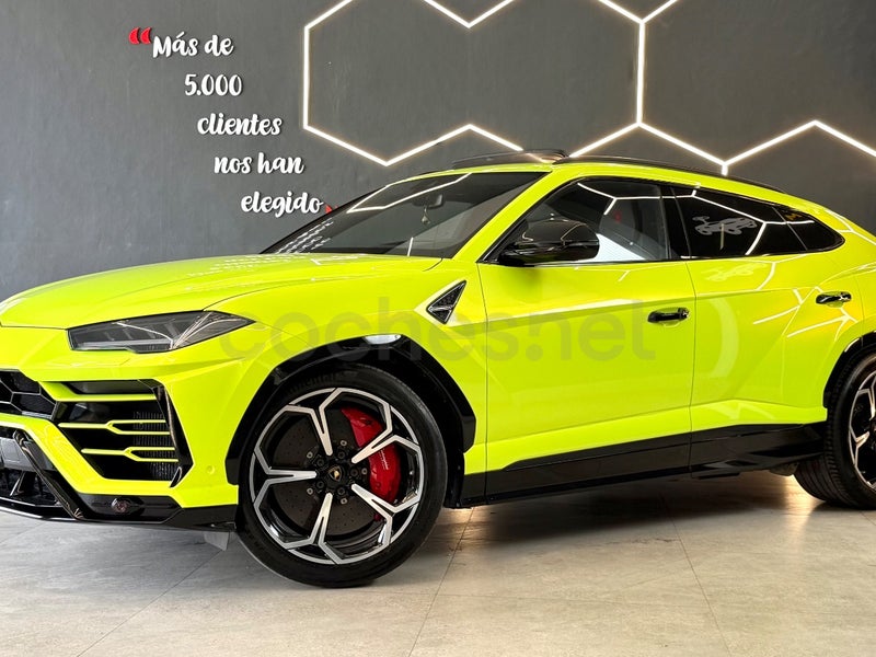 Lamborghini Urus 2023 — photo 3