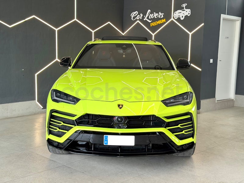 Lamborghini Urus 2023 — photo 8