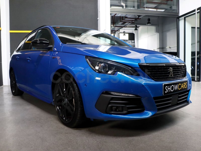 Peugeot 308 2021 — photo 3