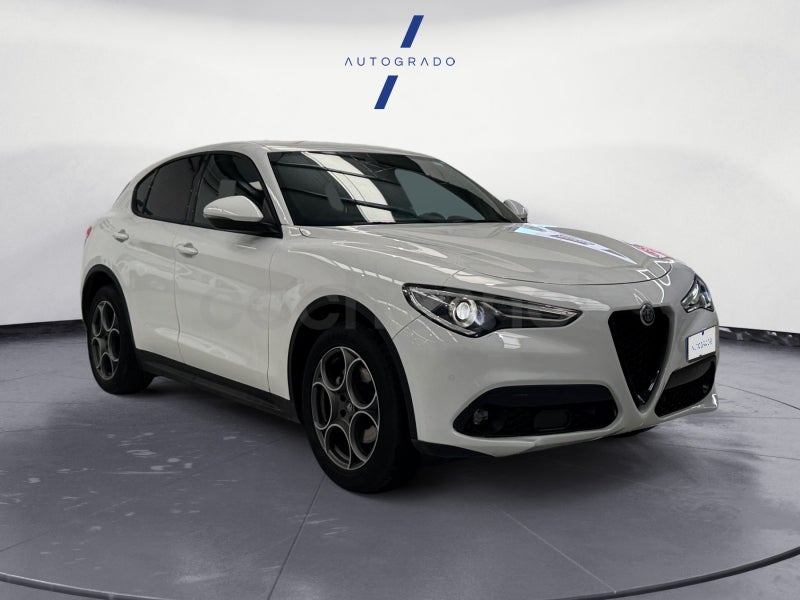 Alfa Romeo Stelvio 2022 — photo 7