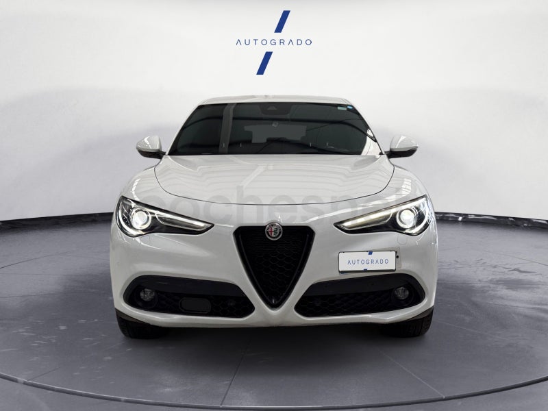 Alfa Romeo Stelvio 2022 — photo 8