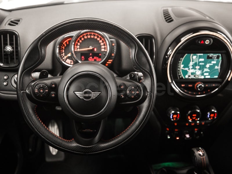 Mini Countryman 2017 — photo 4