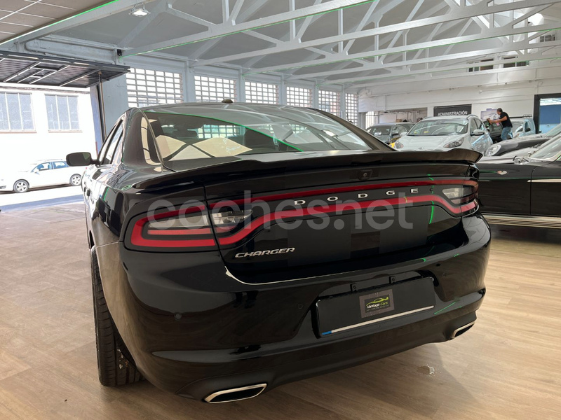 Dodge Charger Sxt 2019 — photo 3