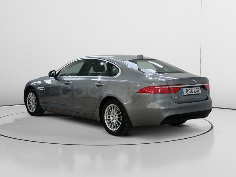 Jaguar Xf 2020 — photo 4